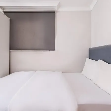 Fully Furnished Flat With Terrace In Atasehir *