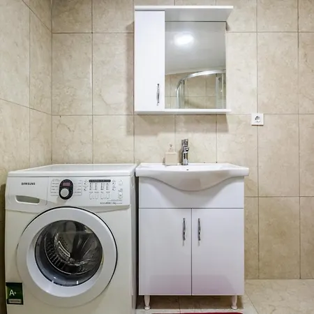 Fully Furnished Flat With Terrace In Atasehir